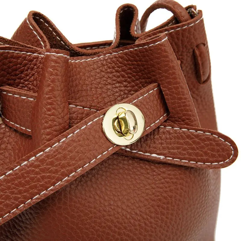 Bolsa Bucket Feminina com Alça Ajustável e Grande Capacidade
