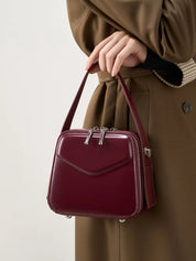 Bolsa Tiracolo Feminina de Couro Genuíno - Elegância e Praticidade