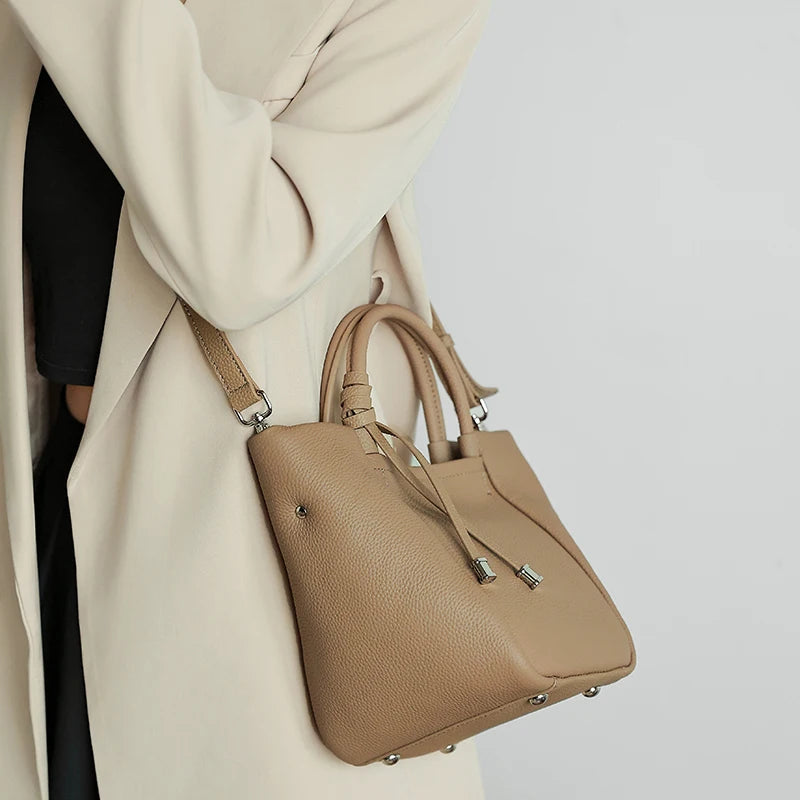 Bolsa Crossbody de Couro Genuíno Minimalista para Senhoras